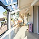 Βίλα Goya In With Private Pool