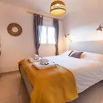 Βίλα Goya In With Private Pool *