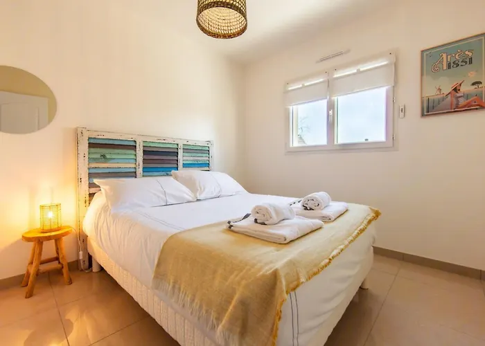 Goya In With Private Pool Ares